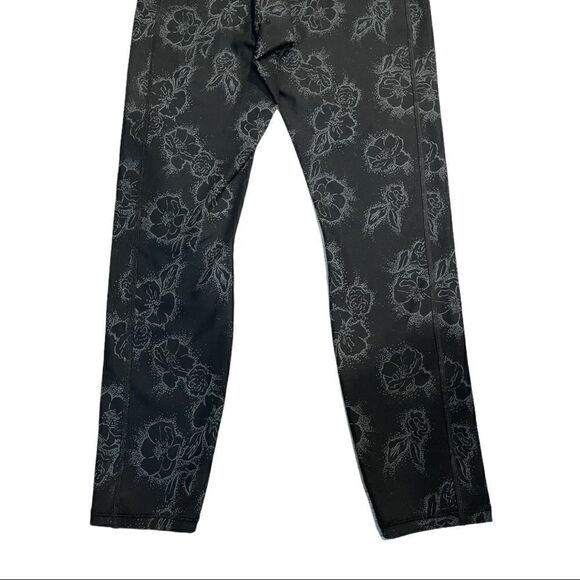 Fabletics mid-Rise outlined floral crop leggings Sz S - Picture 7 of 11